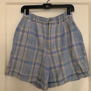 High-waisted blue plaid summer shorts